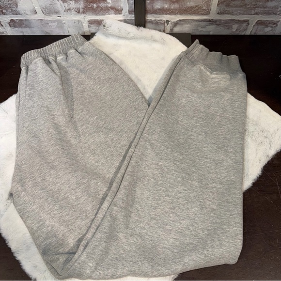 Michelle Mae Gray Joggers women’s large - Picture 7 of 8